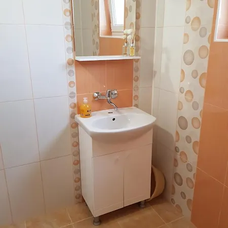 саня *